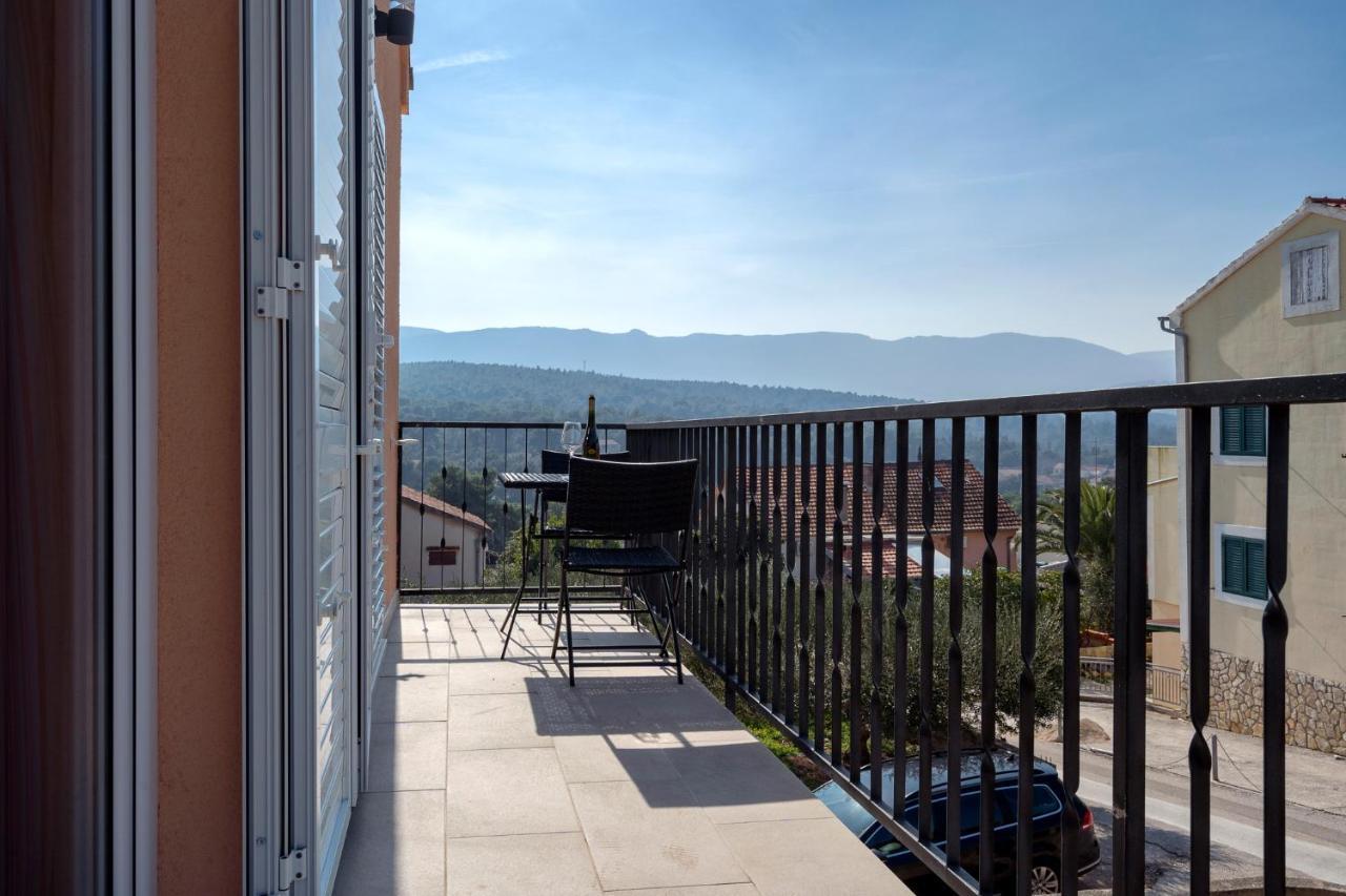 Antonella Apartment Врбоска Екстериор снимка
